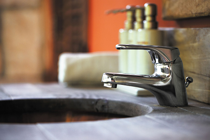 A2B Plumbers are able to fix any leaking taps you may have in Mayfair. 